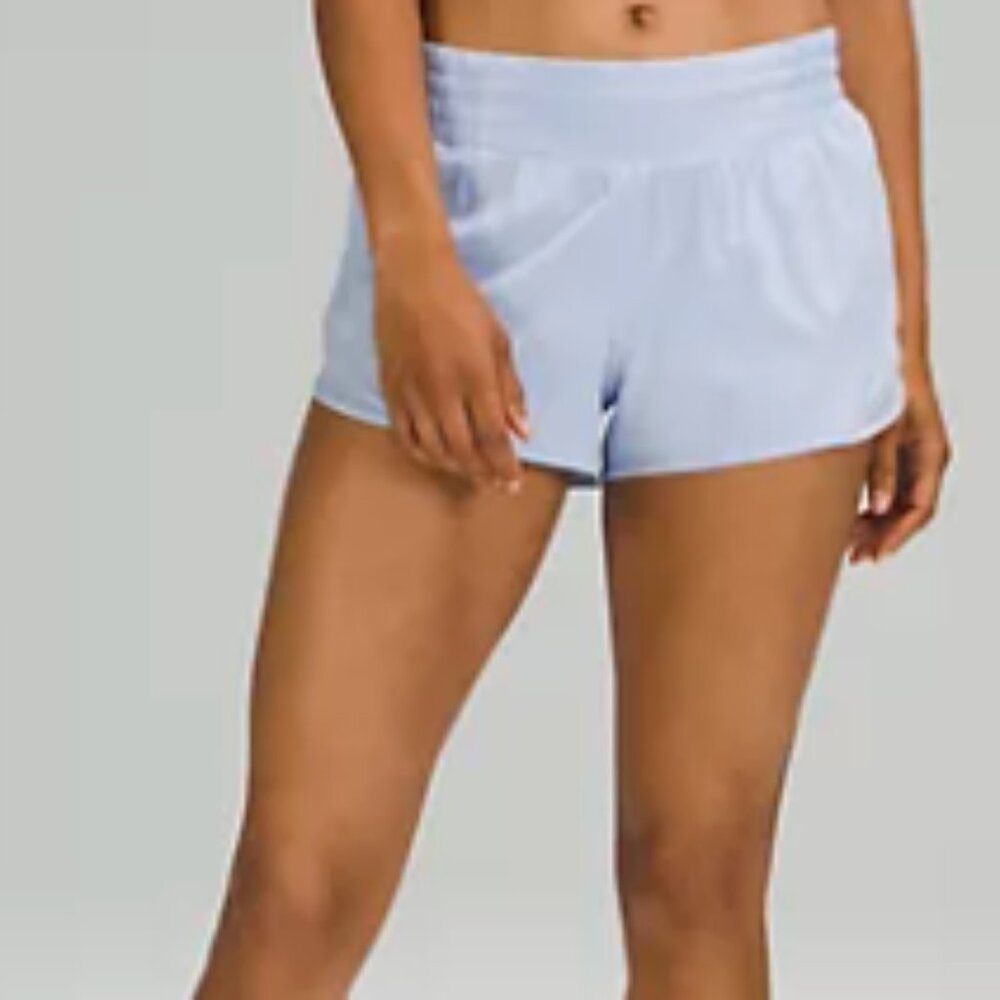 Lululemon Hotty Hot Low-Rise Lined Short 2.5"